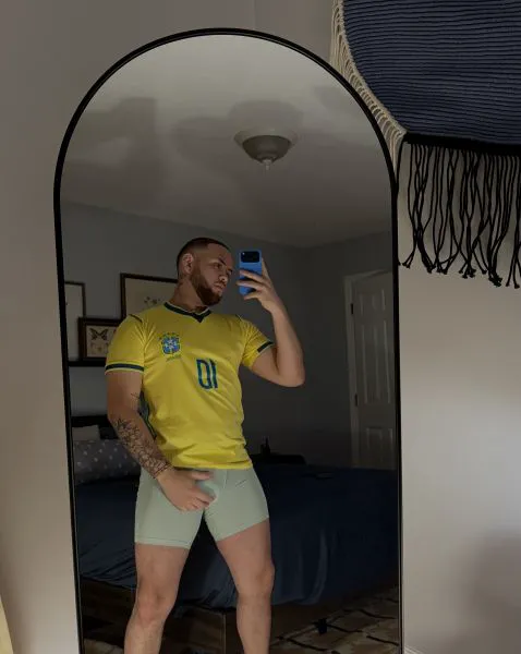 Escorts Chicago, Illinois Dylan_HotXL