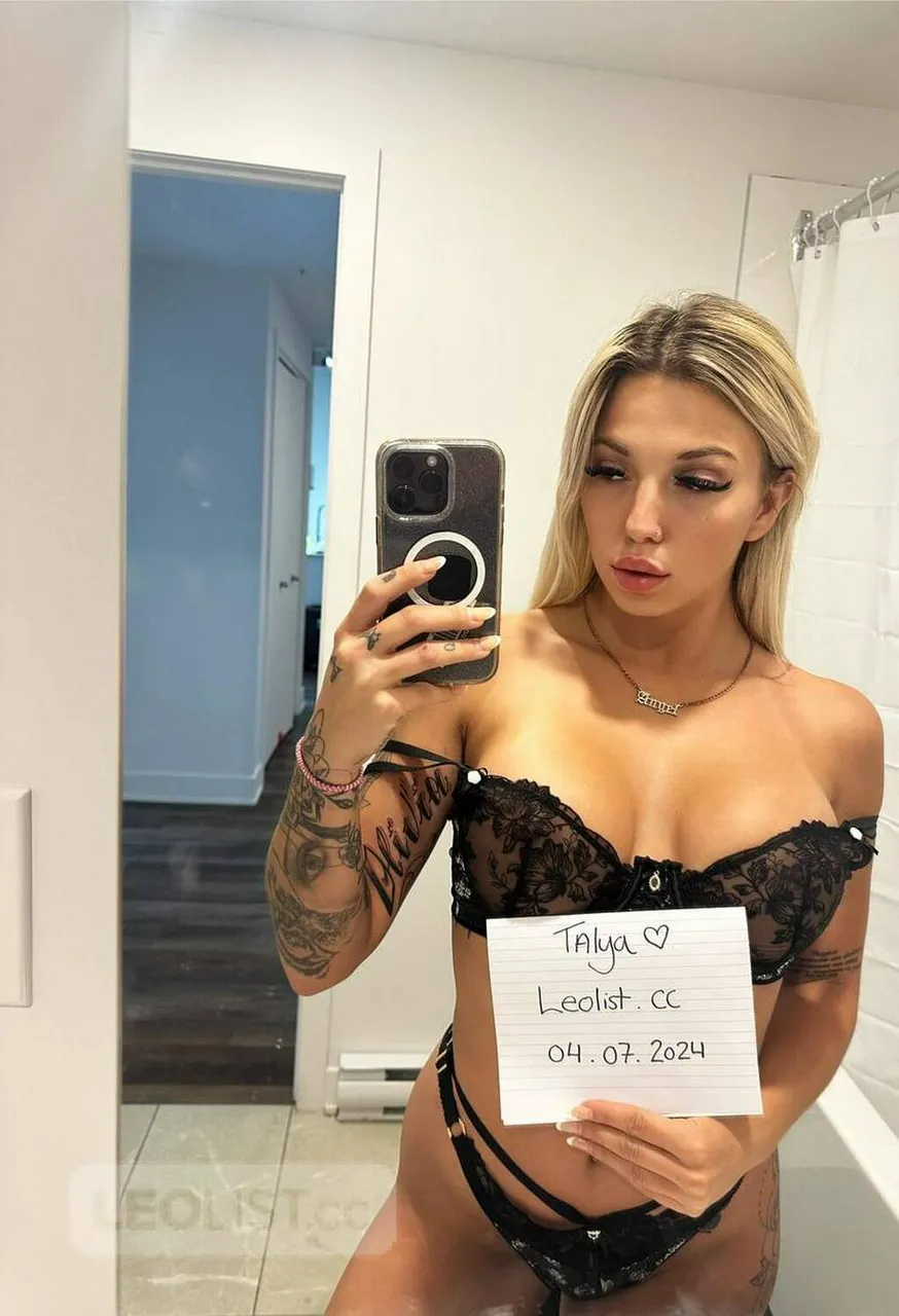 Escorts Mascouche, Quebec Famous Busty Pornstar Talie Blondy