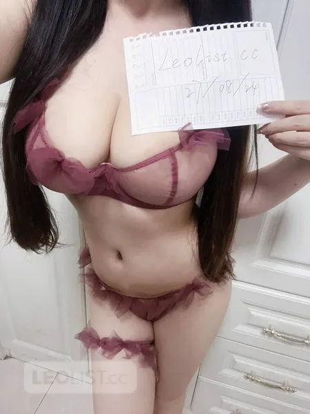 Escorts Vancouver, British Columbia Joyce StationNew 36DD busty girl best gfe excellent services