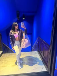 Escorts Manhattan, New York Alanafit