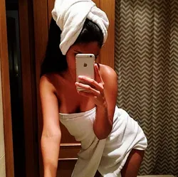Escorts Singapore, Singapore Ezra Escort Beauty WhatsApp Me
