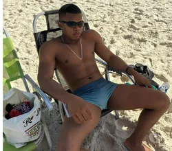 Escorts Bristol, England 19-year-old dominant heterosexual male🇧🇷