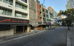 Bangkok, Thailand A Thai & Massage