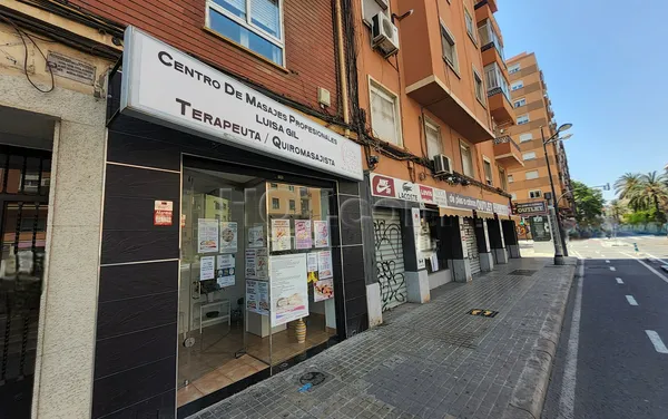 Massage Parlors Valencia, Spain Quiromasajista Luisa Gil