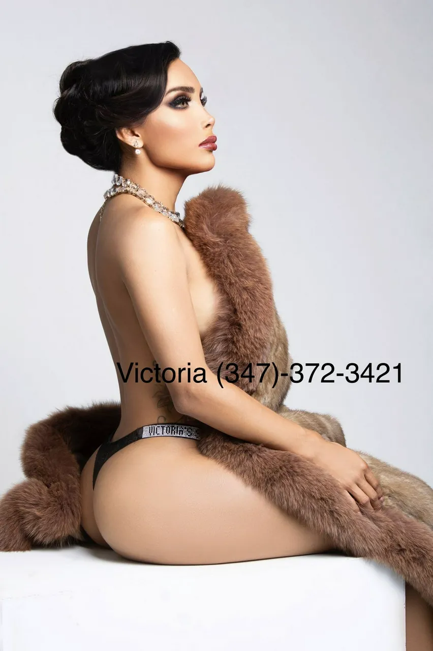 Escorts Edison, New Jersey Victoria