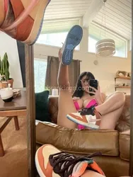 Escorts Atlanta, Georgia ?Healing with your mood ?