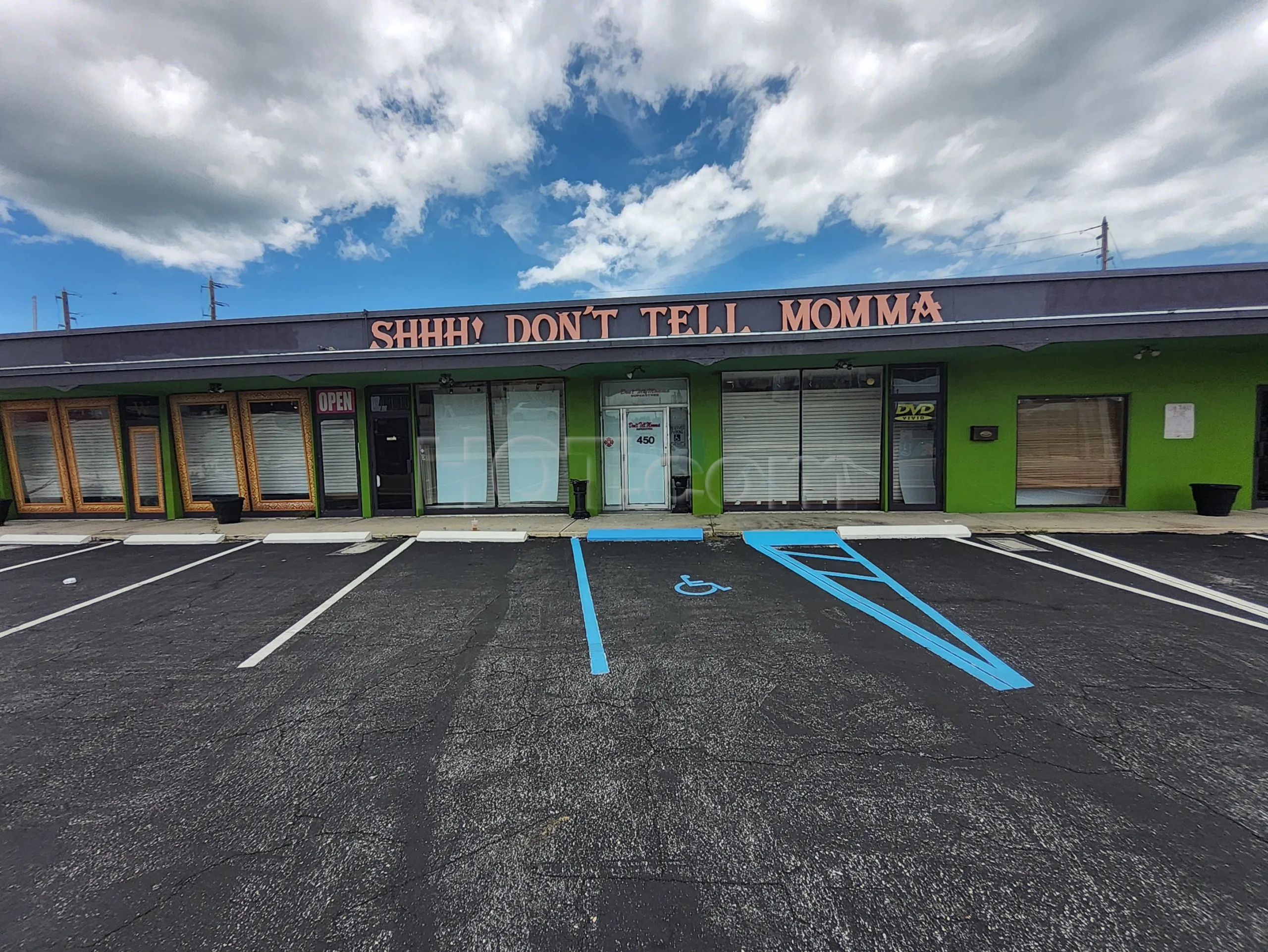 St. Petersburg, Florida Don't Tell Mama Adult Mega Center