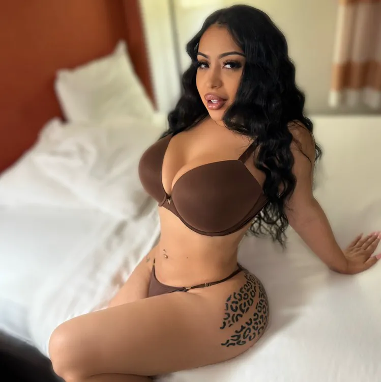 Escorts Redwood City, California AuroraGlam_xo