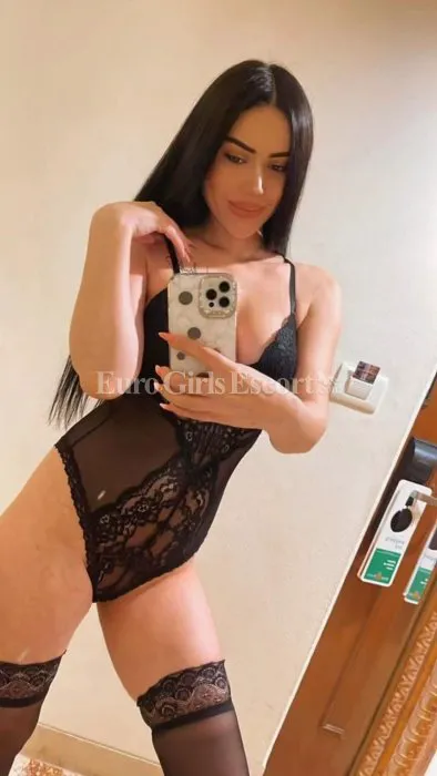 Escorts Riyadh, Saudi Arabia Andi