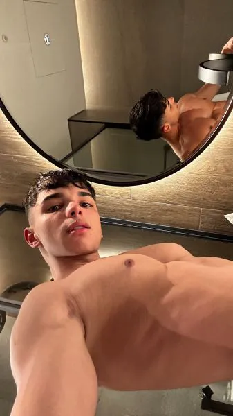 Escorts London, England YourBoyfriendxx