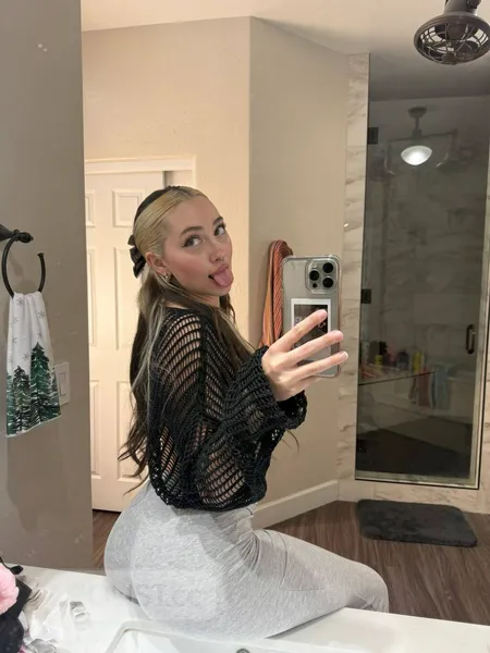 Escorts Lethbridge, Alberta Hook up with me