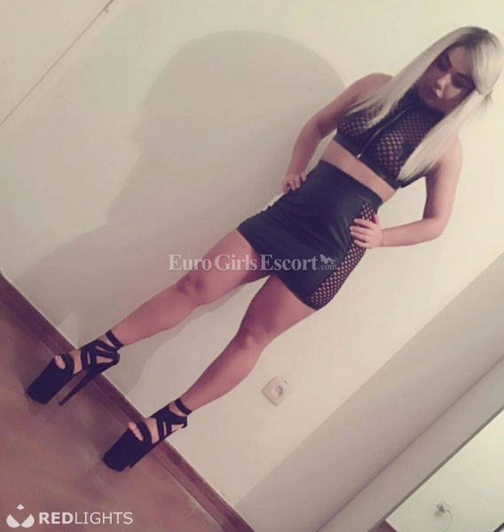 Escorts Antwerpen, Belgium Elena