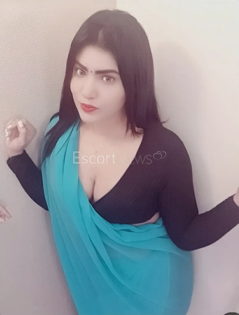 Escorts United Arab Emirates Juliya