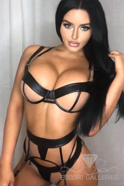 Escorts Amstelveen, Netherlands Nina