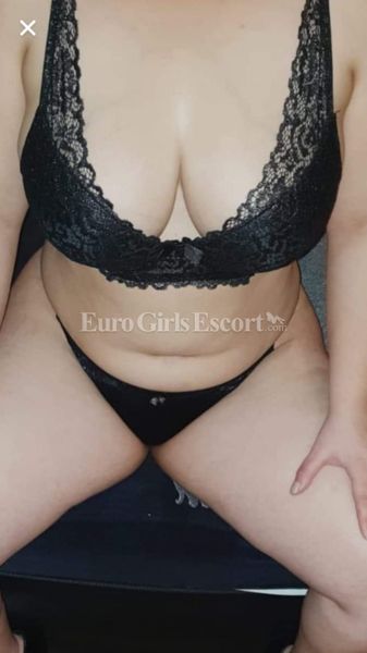 Escorts Netherlands Karla