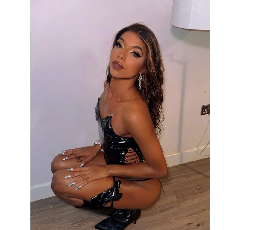 Escorts Bolton, England Ashley brazilian