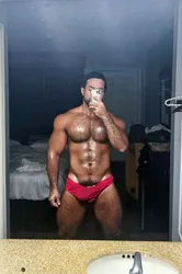 Escorts Dubai, United Arab Emirates Hairy_LowKey
