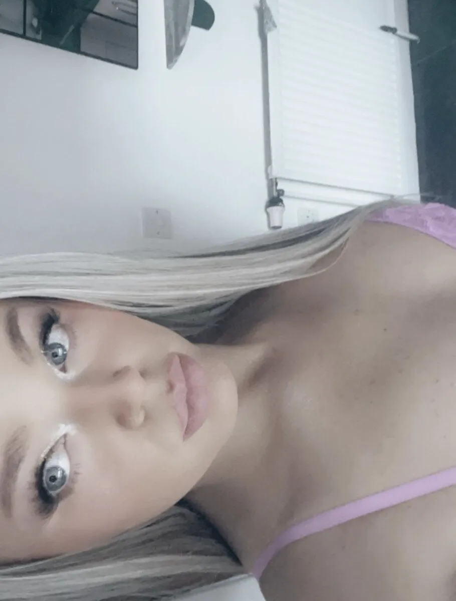 Escorts Edinburgh, Scotland Princess Chanel