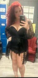 Escorts Lethbridge, Alberta ★✰ ℂ𝕌ℝ𝕍𝕐 REDHEAD ♡ #1 ⍴ᥣᥲᥡmᥲ𝗍ᥱ ★✩✩