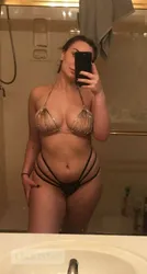 Escorts Niagara Falls, Ontario Incall /outcall your sexy pretty girl here ready to fuck