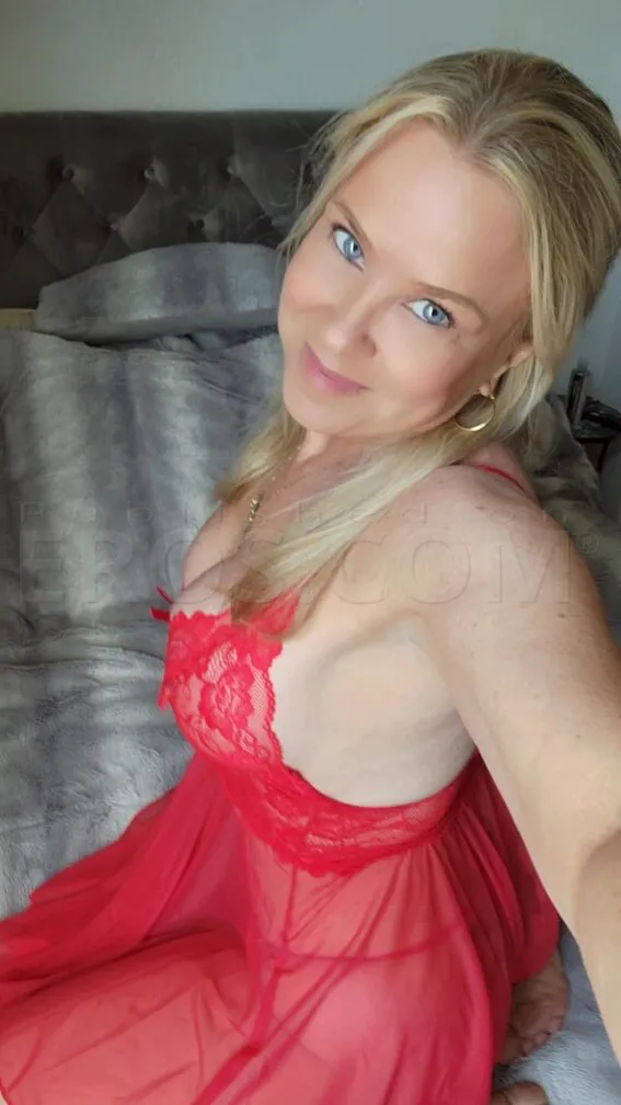 Escorts Miami, Florida SENSUAL SUNNY DAZE