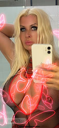 Escorts Regina, Saskatchewan DDD Blonde Bombshell!! Triple X!!! NIKI VALHALLA