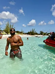Escorts Orlando, Florida Tyetop