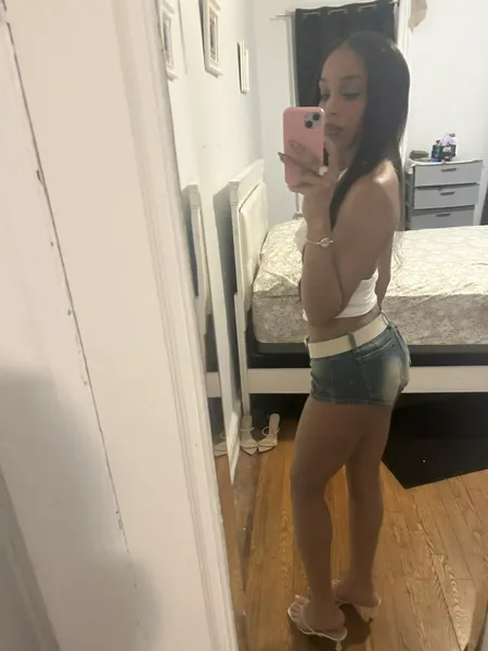 Escorts Houston, Texas Bella Bella