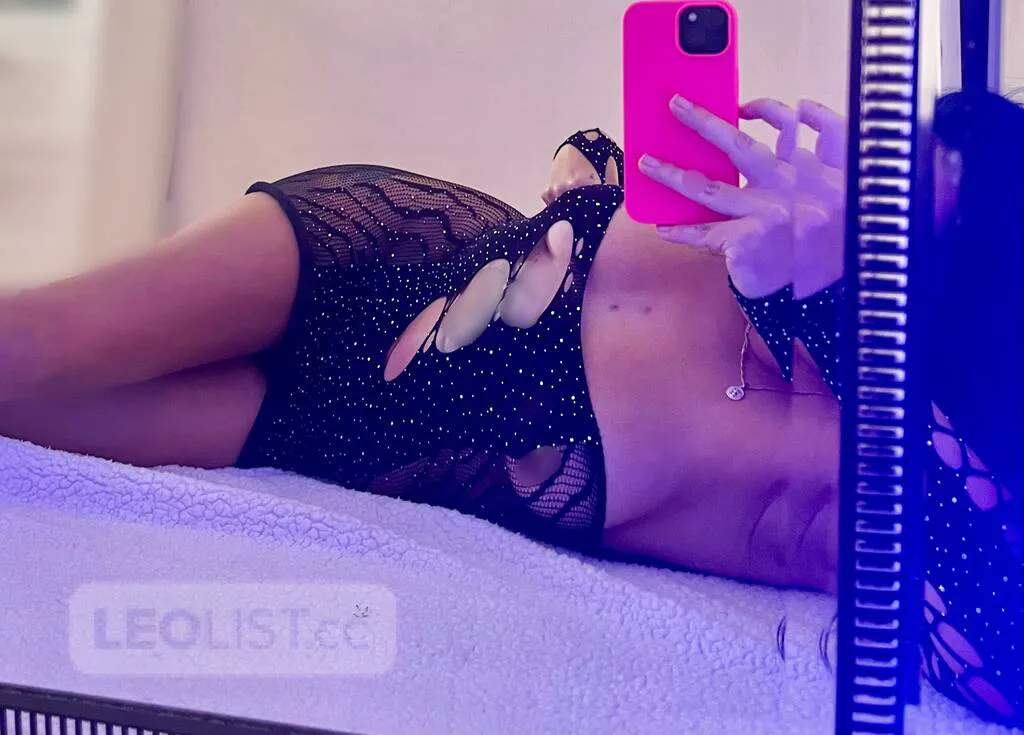 Escorts Scarborough, Ontario OASIS Body Care