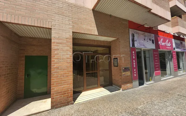 Massage Parlors Zaragoza, Spain Mico