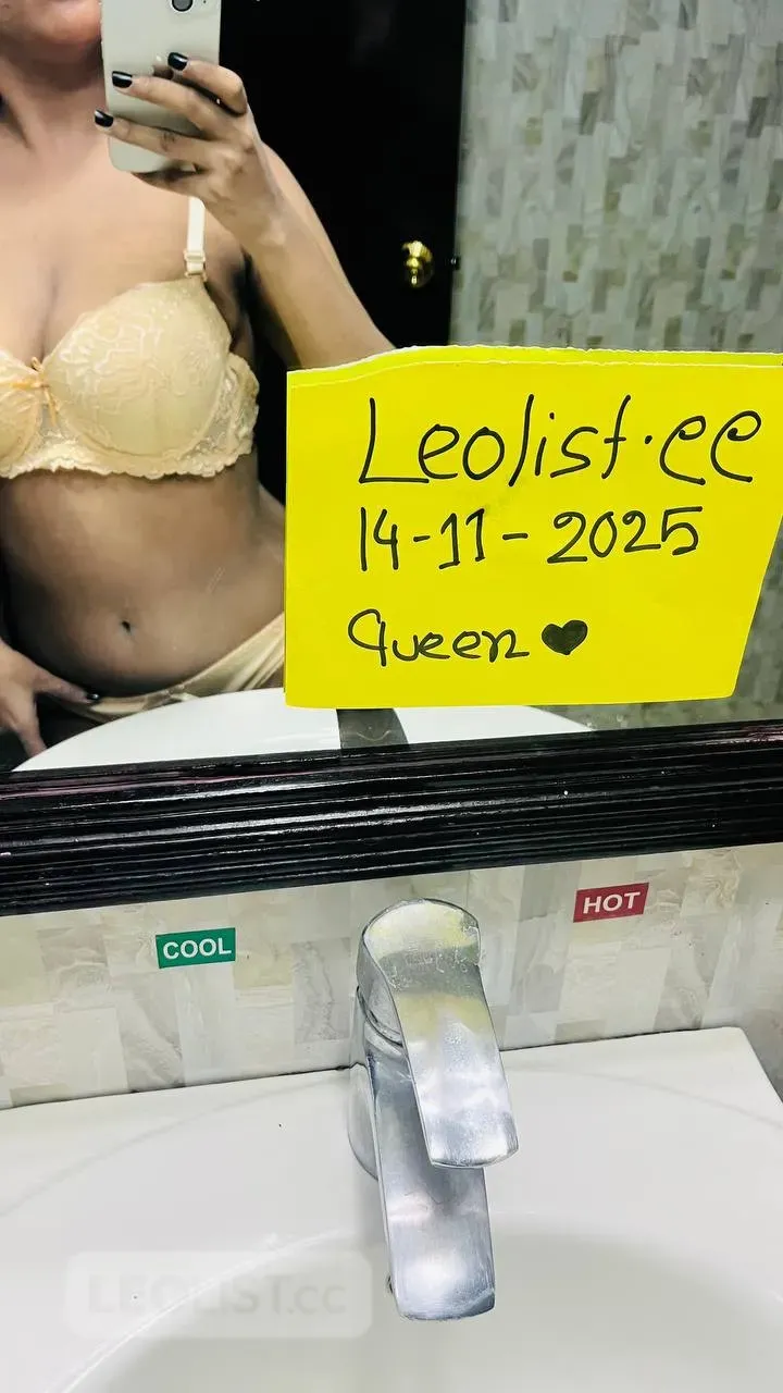 Escorts Vaughan, Ontario Queen