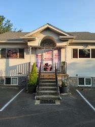Portland, Oregon Glisan Massage