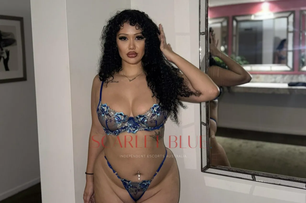 Escorts Singapore, Singapore Kitty Love 



