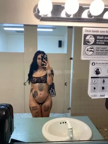 Escorts Canton, Ohio ?Healing with your mood ??