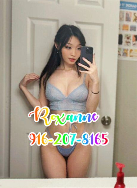 Escorts Kansas City, Missouri 23yr SEXY HOT Asian GFE Roxane