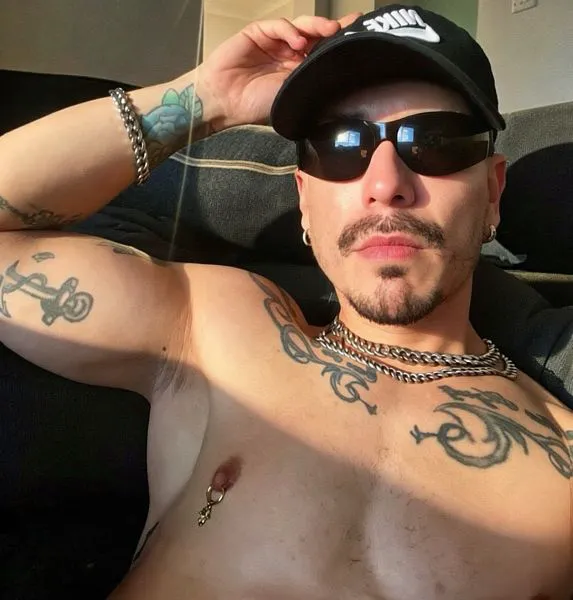 Escorts Sydney, Australia LatinoStudPiggy