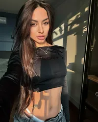 Escorts Bali, Indonesia Kelly