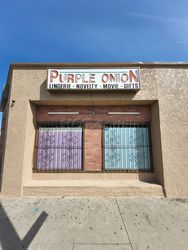 Long Beach, California Purple Onion