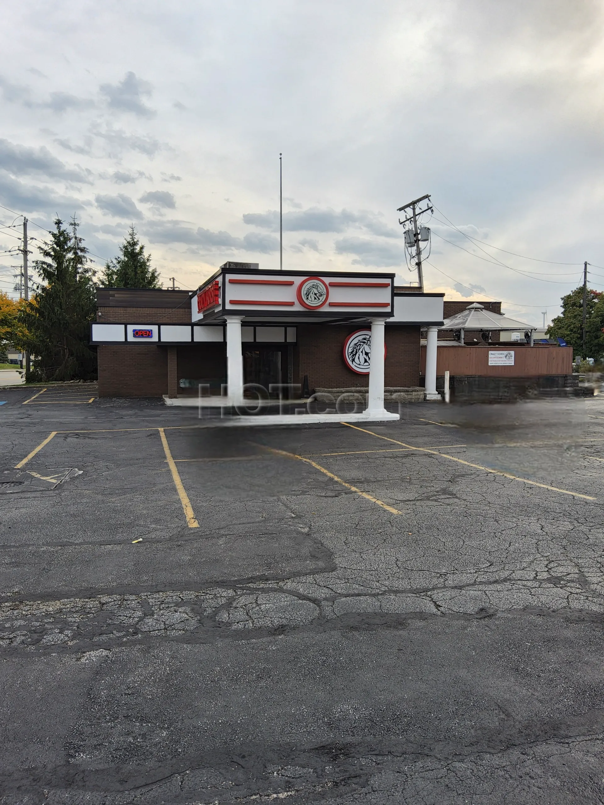 Bedford, Ohio Crazy Horse Men's Club