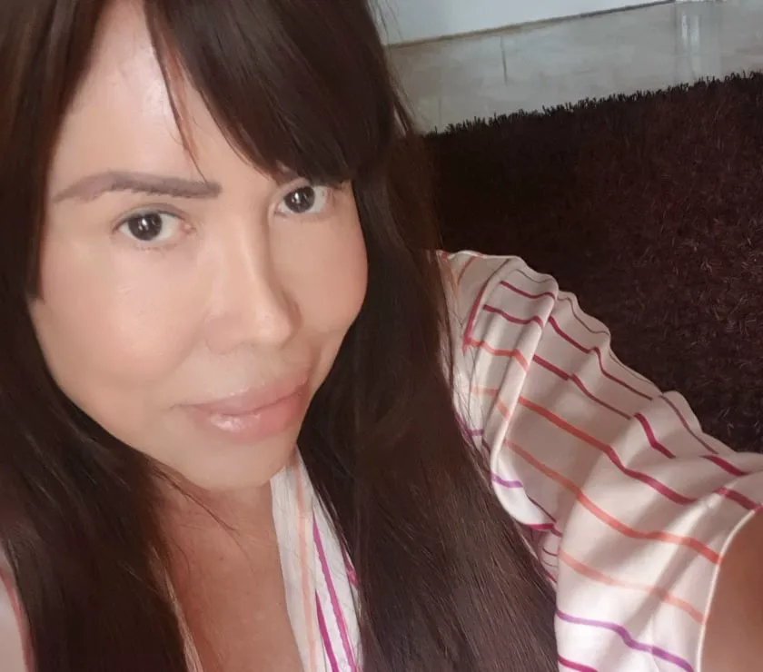 Escorts Reading, England BEAUTIFUL MEXICAN TS MICHELLE