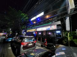 Cebu City, Philippines Ramos Street Sports Bar