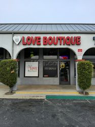 Santa Clarita, California Adult Love Boutique