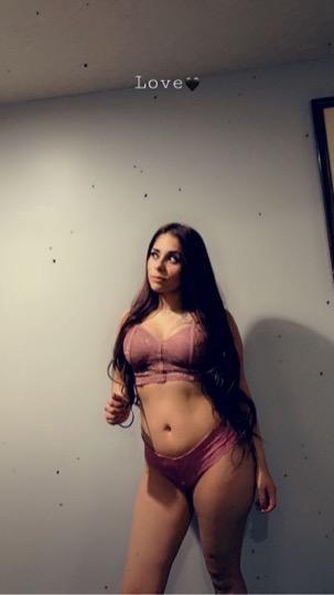 Escorts Louisville, Kentucky 🔰Im  years old 𝓛𝓸𝓷𝓵𝓮𝔂 Latina Curvy super sexy girl 🌺