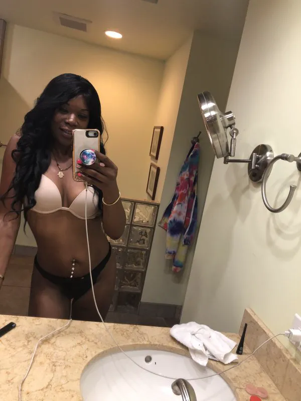 Body Rubs Austin, Texas Ebony Sexy Sasha | 👑TrySomethingNew~Upscale⭐️Sasha✨Mature-petite-Brunette