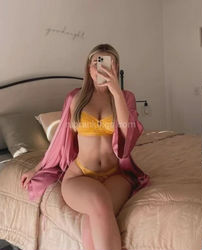 Escorts Birmingham, Alabama Hello guys I’m Amalia