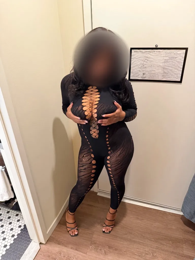 Escorts Hartford, Connecticut thickums - 23