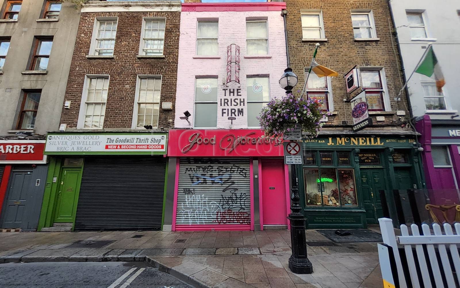 Dublin, Ireland Good Vibrations ( Capel Street)