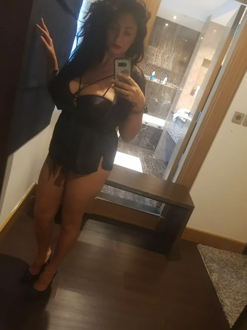 Escorts Beirut, Lebanon Independent  Escort Laura