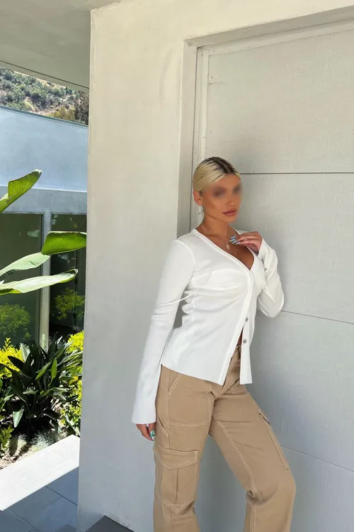 Escorts Berlin, Germany Mirella