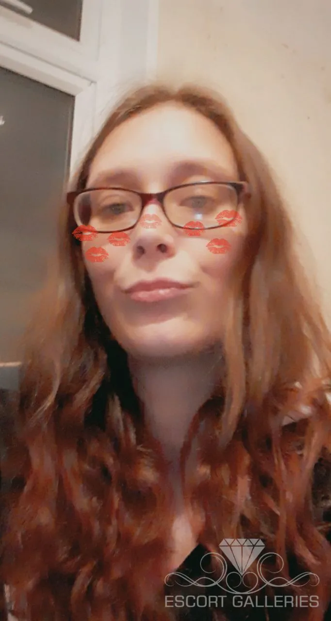 Escorts Plymouth, England Cherry pie